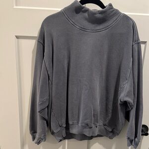 Joah Brown Gray Sweatshirt